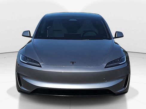 Used 2025 Tesla Model 3 Performance AWD/4WD image 12