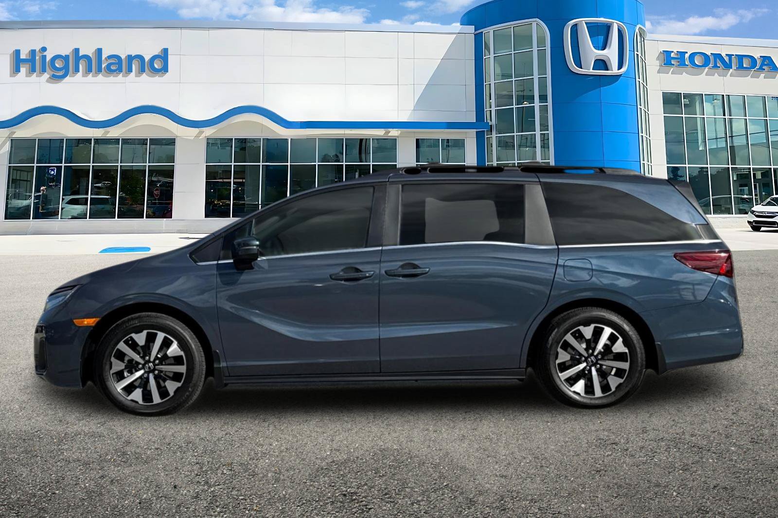 New 2027 Honda Odyssey EX-L image 2