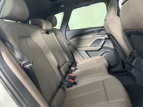 Certified 2025 Audi Q5 Premium Plus w/ Premium Plus image 16