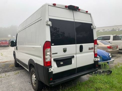 Used 2021 RAM ProMaster 2500 FWD image 7