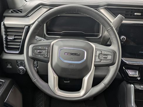 Used 2024 GMC Sierra 2500 Denali w/ Denali Reserve Package image 20