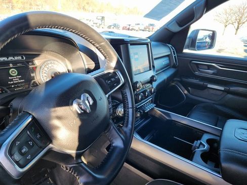 Used 2022 RAM 1500 Laramie w/ Sport Appearance Package image 14