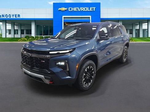 New 2026 Chevrolet Traverse Z71 w/ Driver Confidence Package image 37