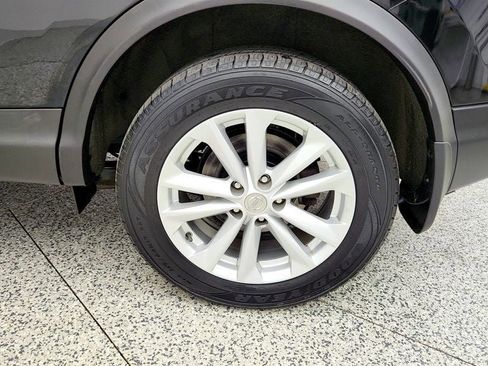 Used 2018 Nissan Rogue Sport S w/ S Appearance Package AWD/4WD image 9