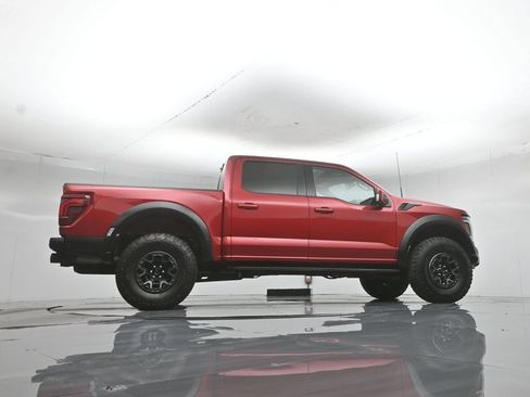 Certified 2025 Ford F150 Raptor w/ Equipment Group 803A Raptor R AWD/4WD image 8
