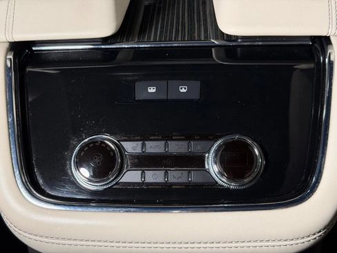 Used 2019 Lincoln Navigator Black Label w/ Cargo Package AWD/4WD image 25