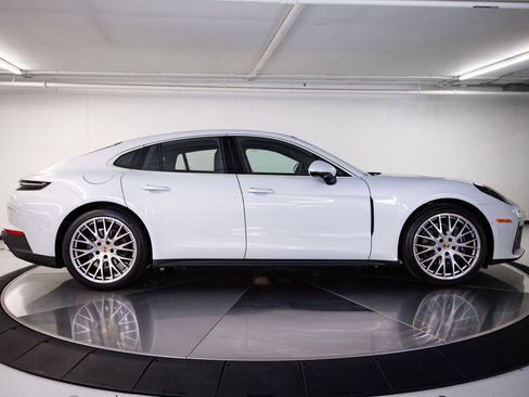 New 2026 Porsche Panamera 4 AWD/4WD image 8
