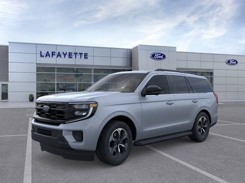 New 2026 Ford Expedition Active image 1