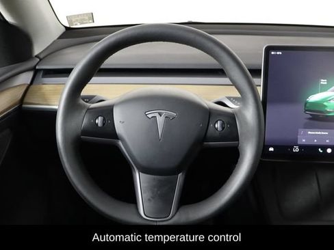 Used 2023 Tesla Model Y Long Range AWD/4WD image 6