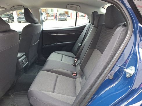 Used 2025 Toyota Camry LE image 10