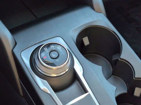 Used 2022 Ford Escape SEL image 21