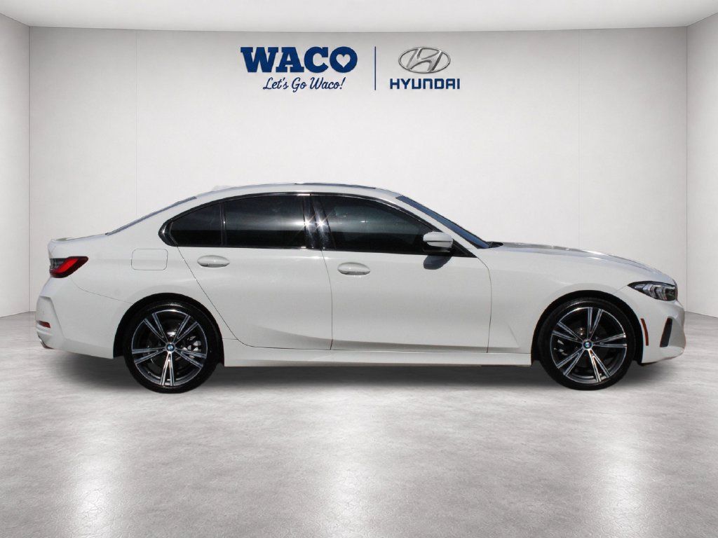 Used 2023 BMW 330i Sedan w/ Driving Assistance Package RWD image 11