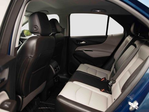 Used 2019 Chevrolet Equinox Premier FWD image 14