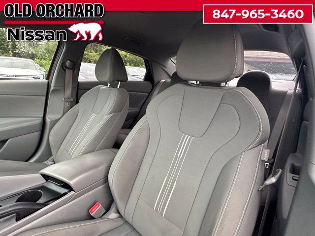 Used 2024 Hyundai Elantra SEL FWD image 10