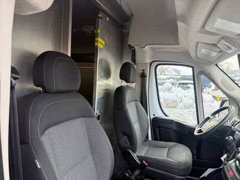 Used 2018 RAM ProMaster 2500 image 31