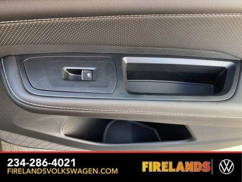 New 2026 Volkswagen Atlas Cross Sport SEL Premium R-Line image 51