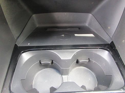 Used 2025 MAZDA MAZDA3 Hatchback w/Premium Plus Pkg image 17