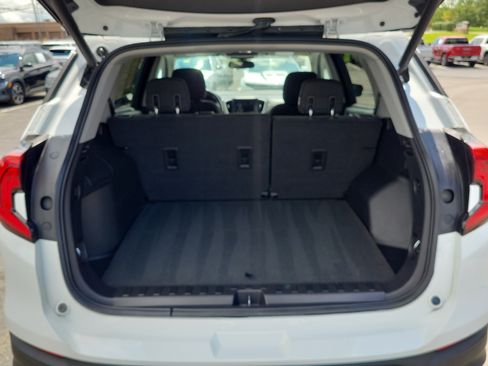 Used 2018 GMC Terrain SLE w/ Driver Convenience Package AWD/4WD image 7
