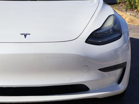 Used 2020 Tesla Model 3 Long Range image 14