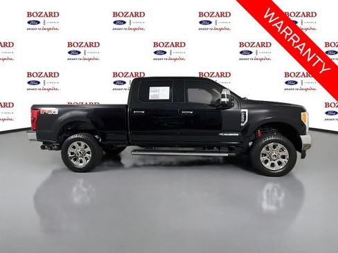 Used 2017 Ford F250 Lariat w/ Lariat Ultimate Package AWD/4WD image 8