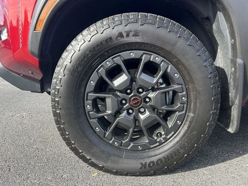 Used 2023 Nissan Frontier PRO-4X w/ Pro-4X Premium Package image 9