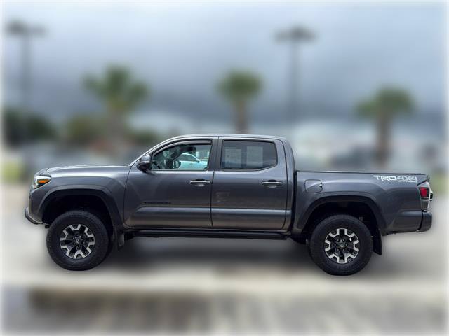 Used 2021 Toyota Tacoma TRD Off-Road w/ Technology Package AWD/4WD image 4