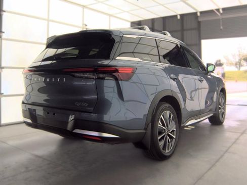 Certified 2026 INFINITI QX60 Luxe w/ Cargo Package FWD image 8