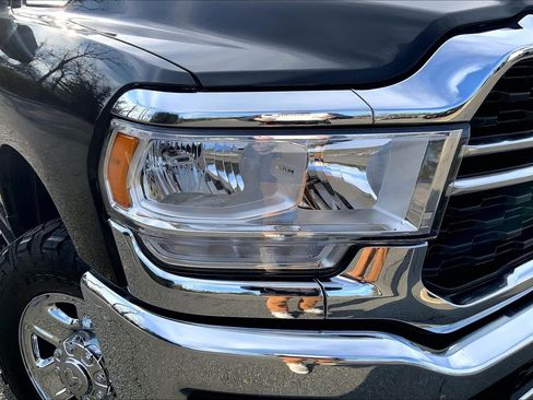 Certified 2022 RAM 2500 Big Horn w/ Snow Chief Group image 25