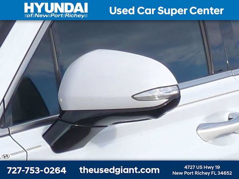Used 2023 Hyundai Santa Fe Calligraphy AWD/4WD image 11