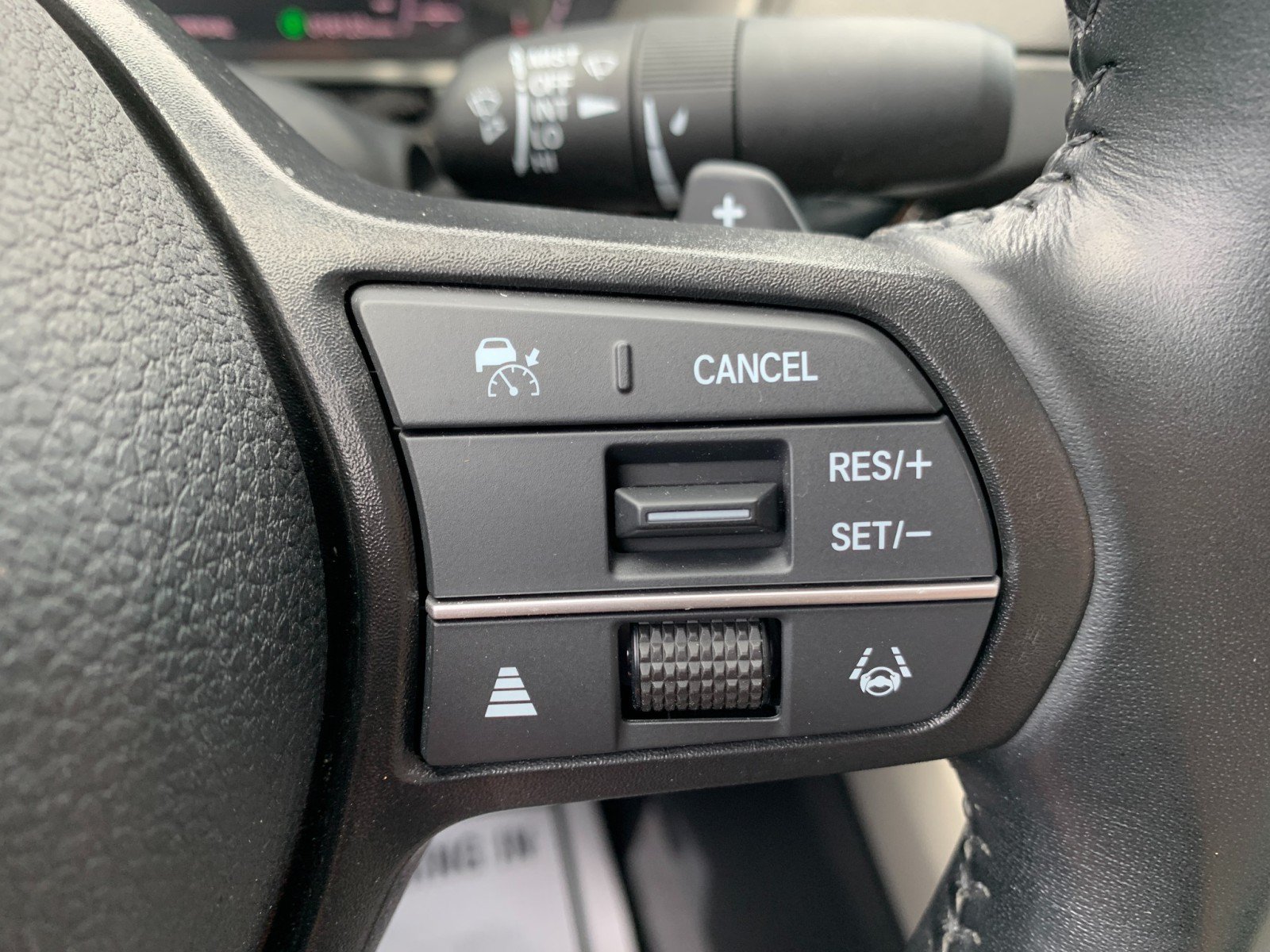 Used 2023 Honda Accord EX-L image 16
