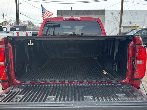 Used 2021 Chevrolet Colorado LT image 21