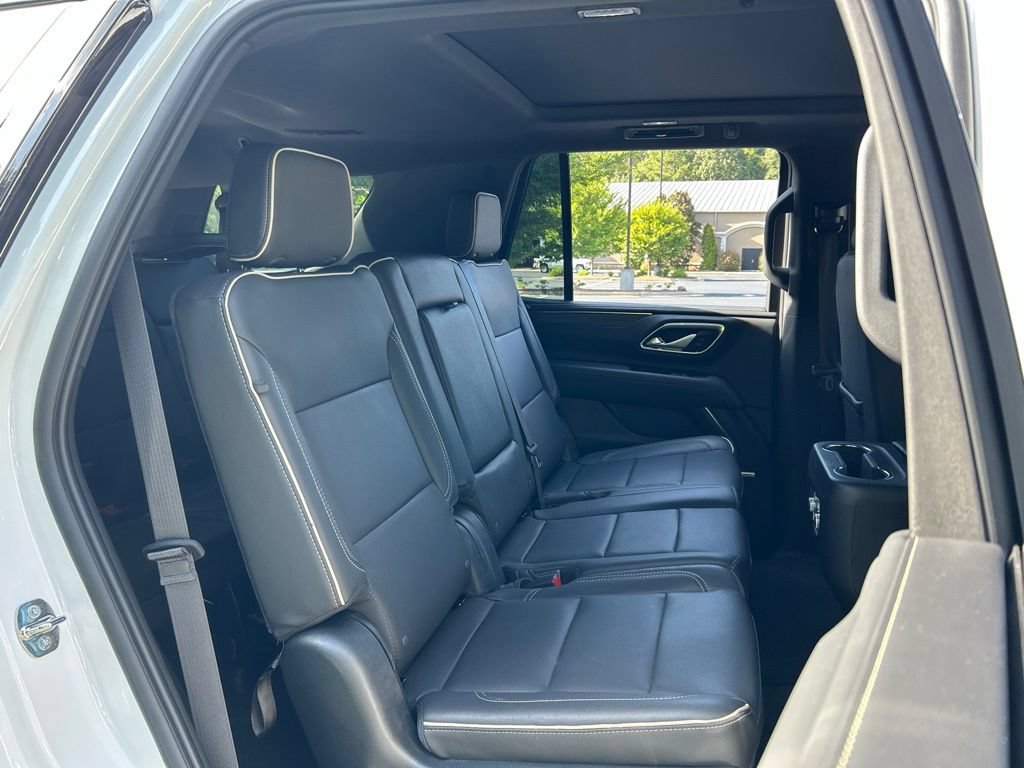 Used 2023 GMC Yukon SLT w/ SLT Premium Package RWD image 52