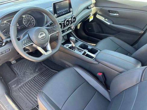 New 2025 Nissan Sentra SR w/ SR Premium Package image 4