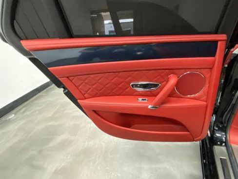Used 2018 Bentley Flying Spur S W12 image 45