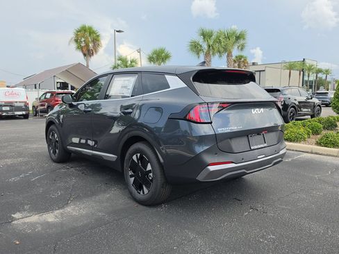 New 2027 Kia Sportage LX FWD image 6