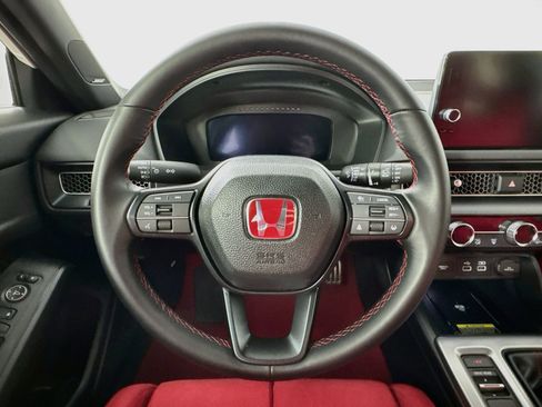 Used 2024 Honda Civic Type R image 11