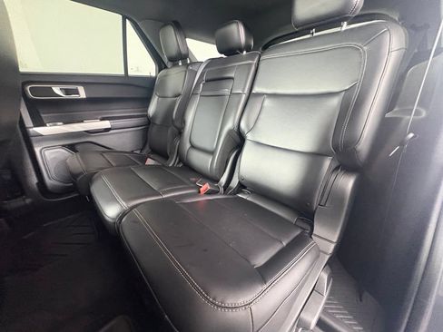 Certified 2024 Ford Explorer XLT w/ Equipment Group 202A AWD/4WD image 19