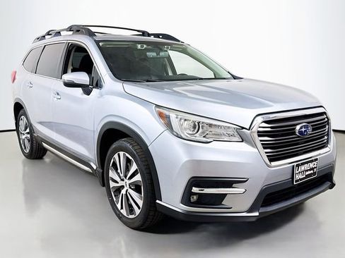 Used 2021 Subaru Ascent Limited w/ Technology Package AWD/4WD image 3