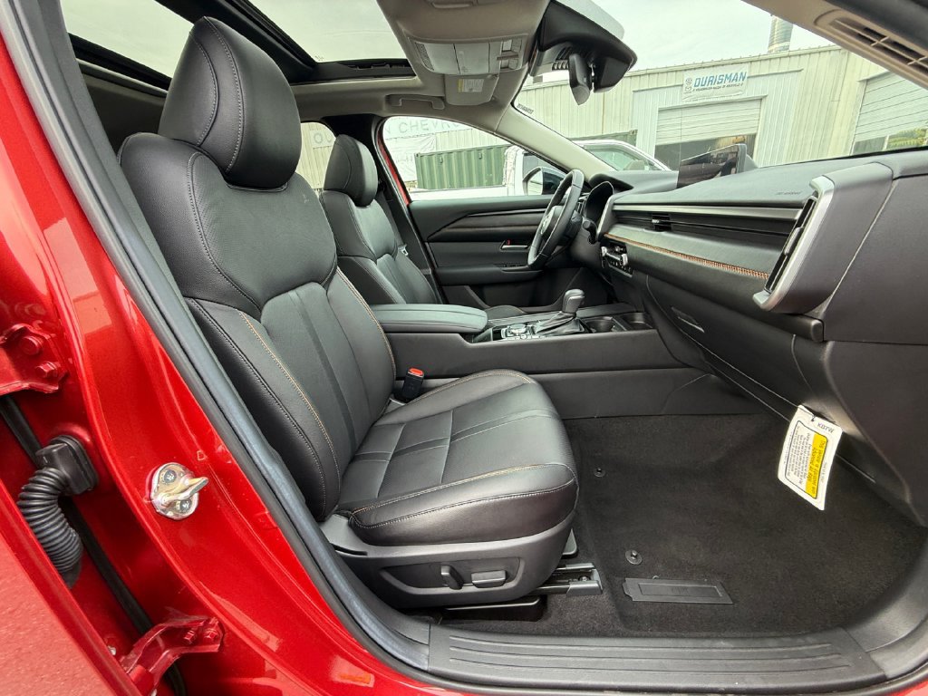 Certified 2026 MAZDA CX-50 AWD 2.5 Hybrid w/ Cargo Package image 27