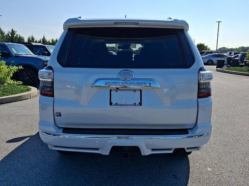 Certified 2024 Toyota 4Runner Limited AWD/4WD image 5