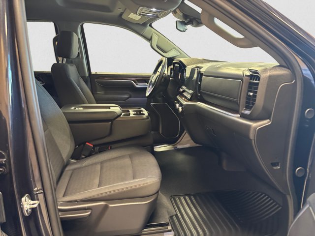 Used 2026 GMC Sierra 1500 SLE AWD/4WD image 16