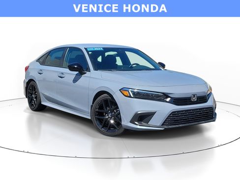 Used 2023 Honda Civic Sport image 1