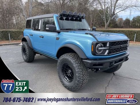 New 2025 Ford Bronco Badlands AWD/4WD image 1