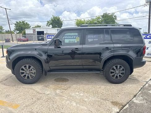 Used 2025 Toyota Land Cruiser w/ Premium Package AWD/4WD image 18