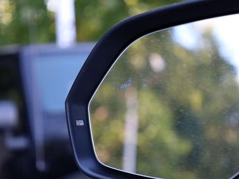 New 2026 Volkswagen Atlas Peak Edition image 22