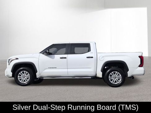 Used 2024 Toyota Tundra SR5 w/ SR5 Convenience Package AWD/4WD image 9