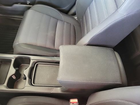 Used 2019 Honda CR-V EX image 21