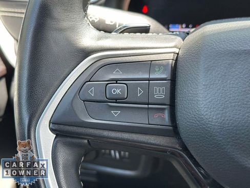 Used 2022 Jeep Grand Cherokee L Laredo w/ Luxury Tech Group I AWD/4WD image 21