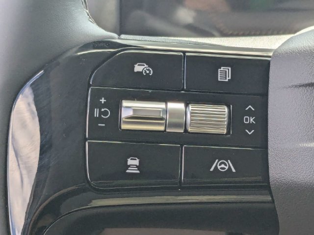 New 2027 Kia Carnival LX FWD image 24