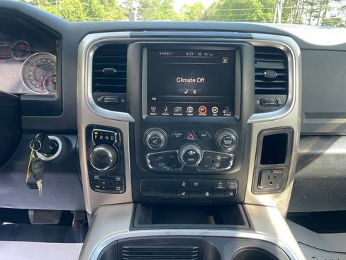Used 2016 RAM 1500 Big Horn AWD/4WD image 14